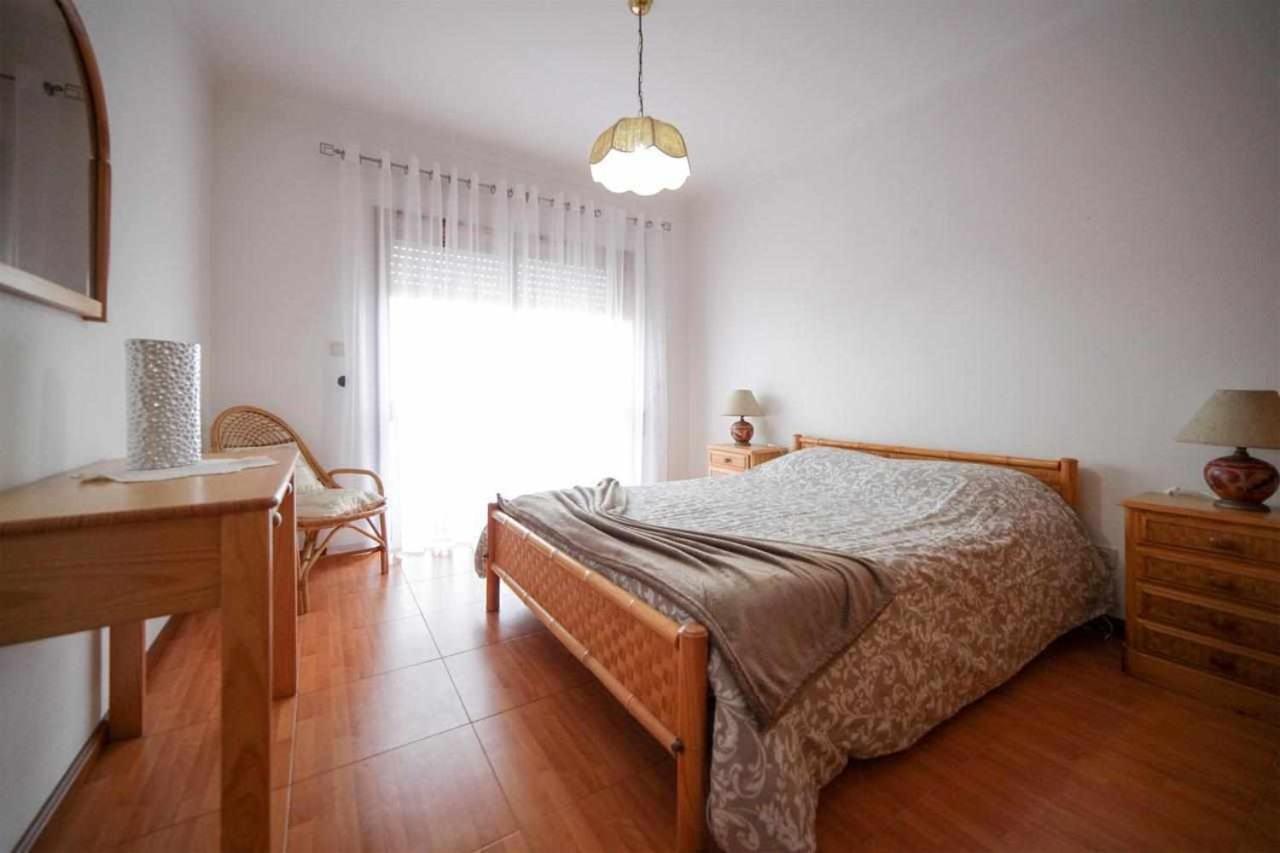 Апартаменты Apartamento Edumar Вила-ду-Конди Экстерьер фото